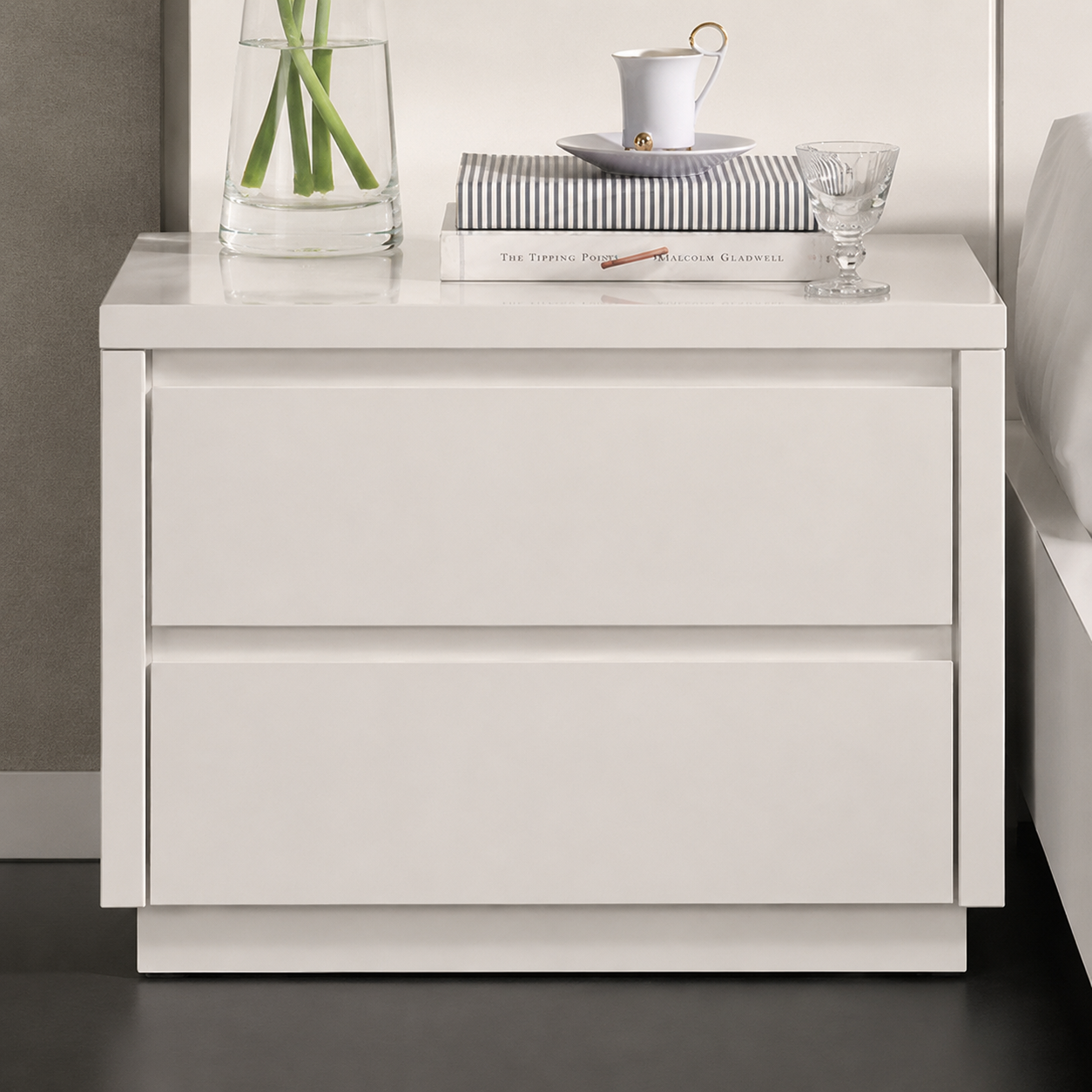 Solo Bedside Table